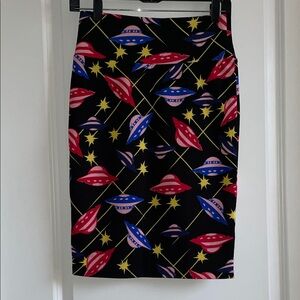 Black UFO print Pencil Skirt Lularoe Cassie stretch alien lovers stretchy